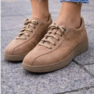 Cobbie Cuddlers Leather Comfort Walking Shoes Tan Lace Up Womens Size 11